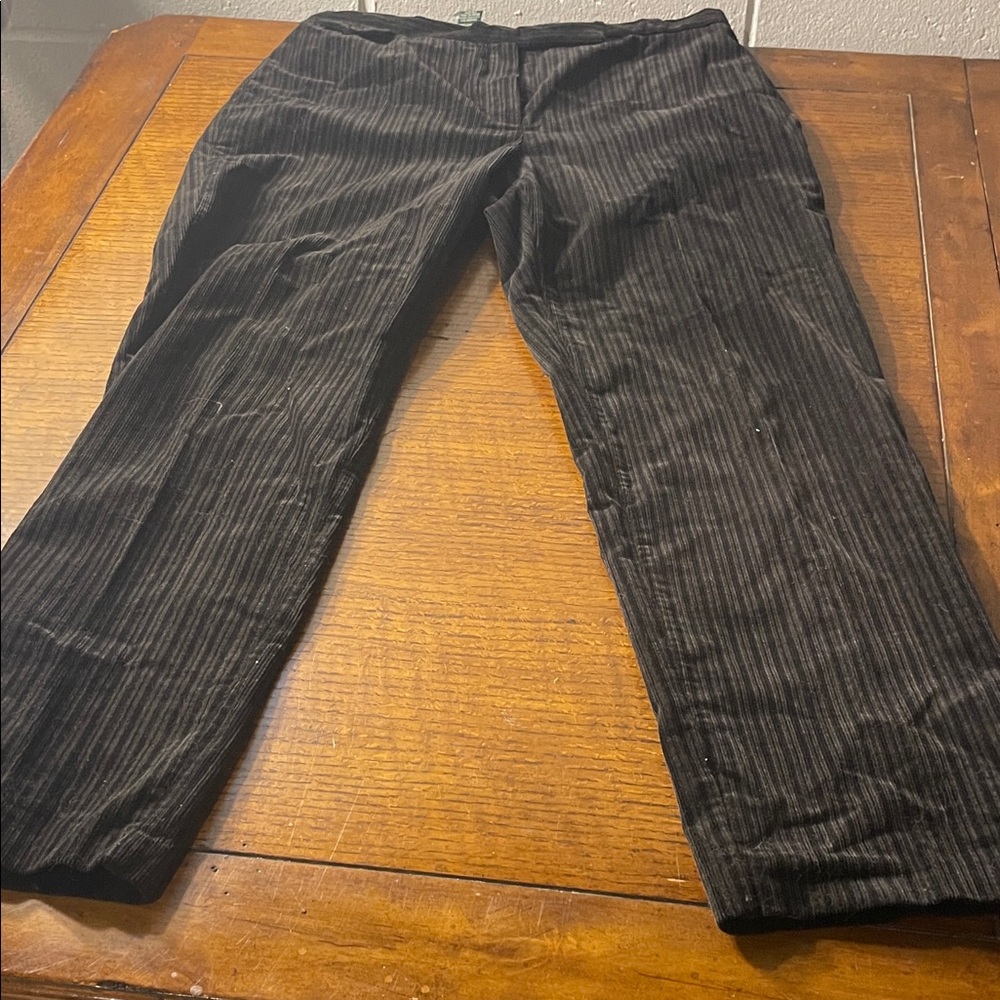Lauren Women’s Black Corduroy Pants